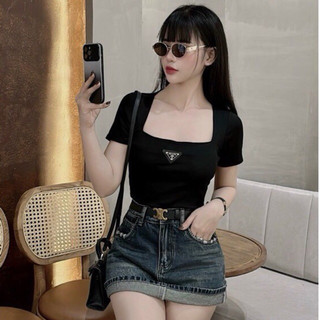 Áo Croptop MADE WEAR Cổ Vuông ôm sát Body Sexy chị em đichoiw đi bar A232