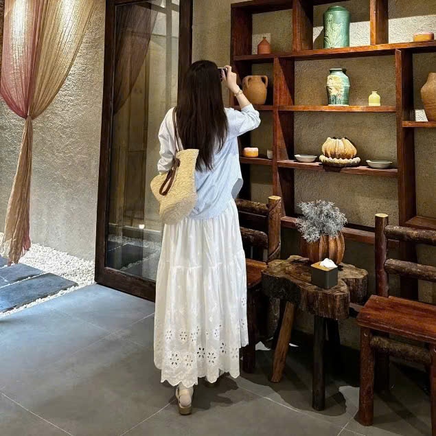 Chân váy ren trắng dáng dài - 247store | BigBuy360 - bigbuy360.vn