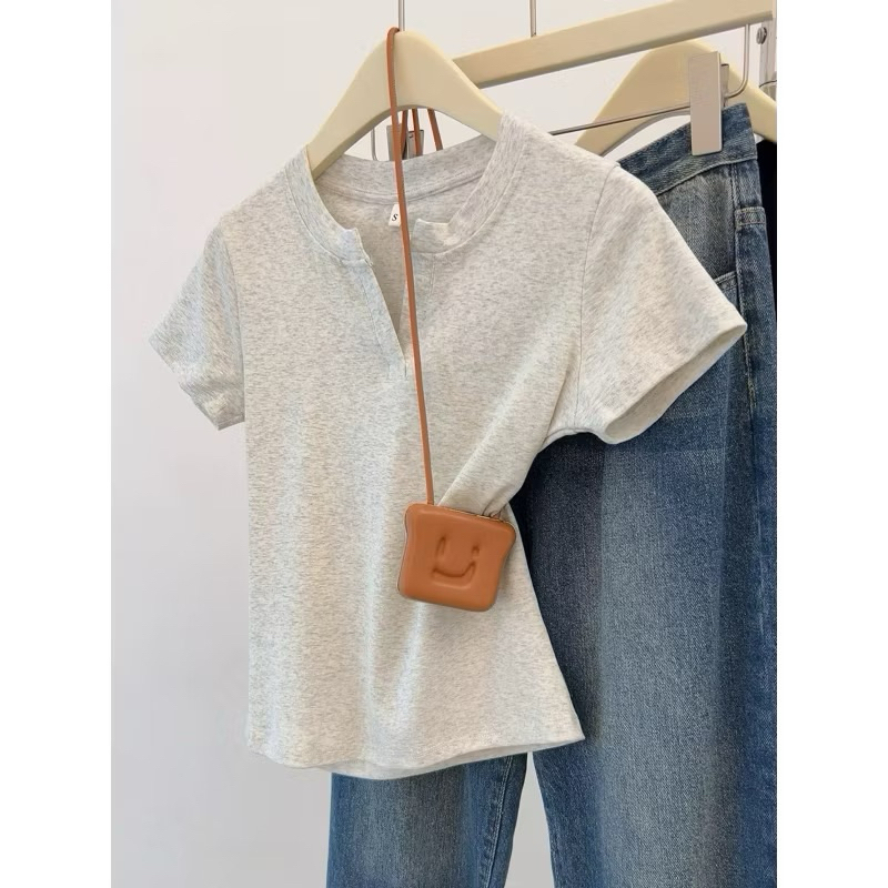 Áo Thun Trơn Cổ V Dễ Thương Form Ôm , Áo thun baby BASIC TRƠN ôm body Piki ( có bigsize) | BigBuy360 - bigbuy360.vn