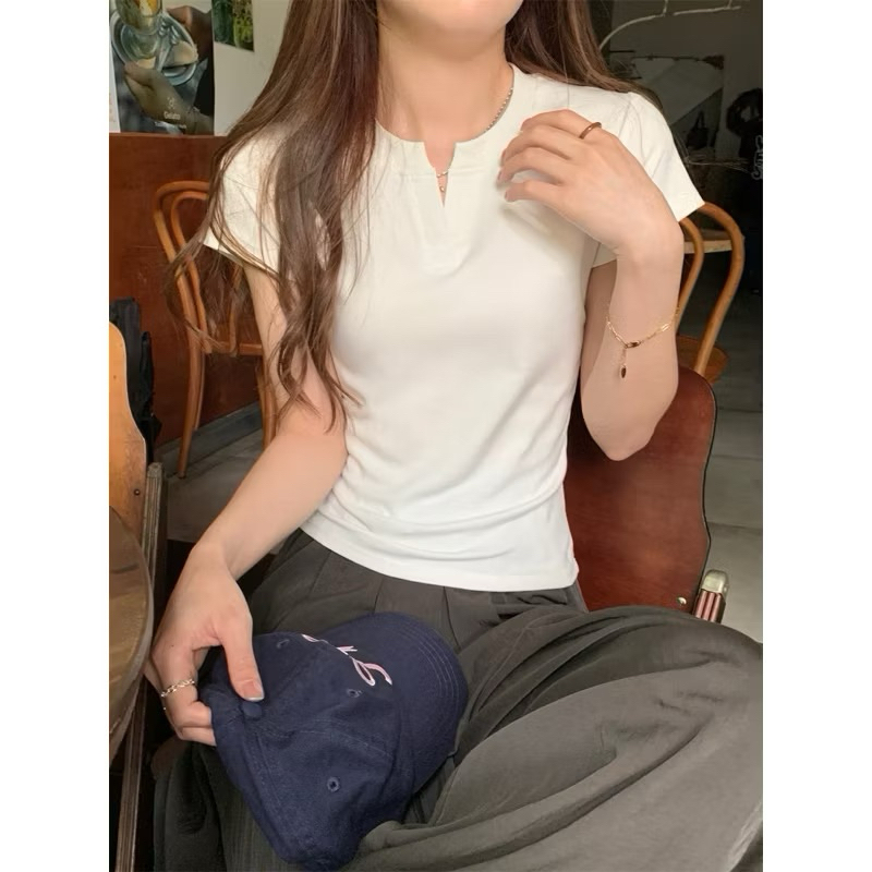 Áo Thun Trơn Cổ V Dễ Thương Form Ôm , Áo thun baby BASIC TRƠN ôm body Piki ( có bigsize) | BigBuy360 - bigbuy360.vn