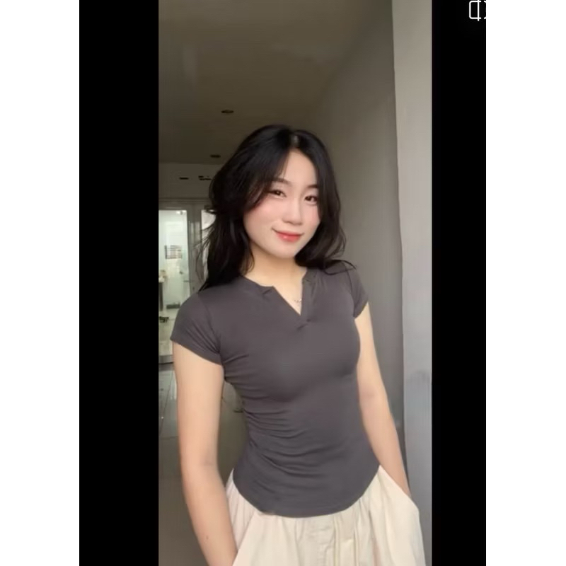 Áo Thun Trơn Cổ V Dễ Thương Form Ôm , Áo thun baby BASIC TRƠN ôm body Piki ( có bigsize) | BigBuy360 - bigbuy360.vn