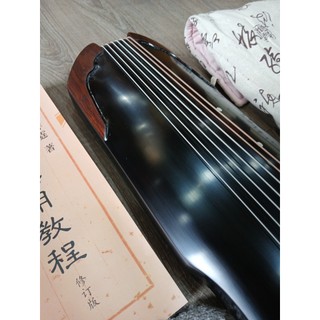 Đàn cổ cầm Trung Quốc cao cấp, kèm tuner chỉnh dây và bao đàn