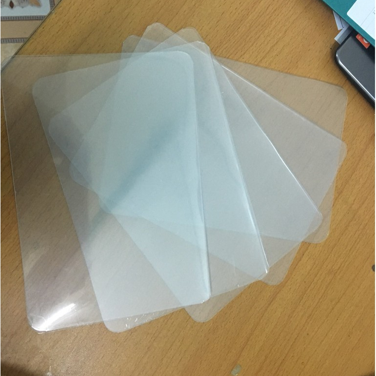 Tấm pvc trong suốt A4, A5, A6 dạng gấp đôi, sd riêng để kẹp giấy hoặc sd với khung bảng giá siêu thị