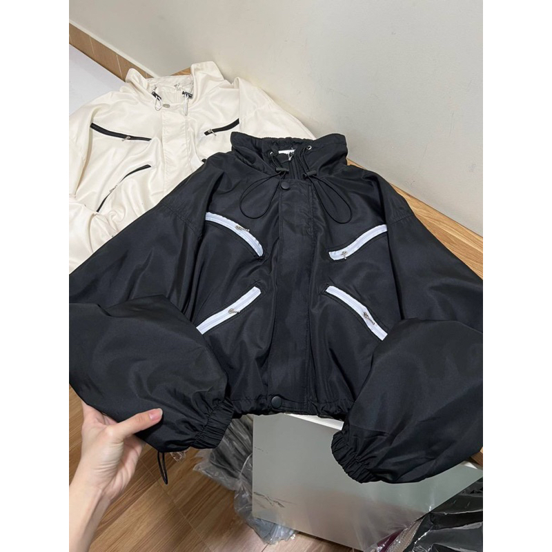 ÁO KHOÁC GIÓ CROPTOP FORM RỘNG PERSONAL