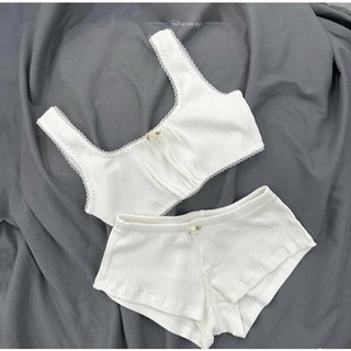 Set Bộ Ngủ 2 Dây Đính Hoa Đồ Ngủ Nữ Chất Liệu Thun Tăm Thông Hơi Mềm Mịn Co Giãn