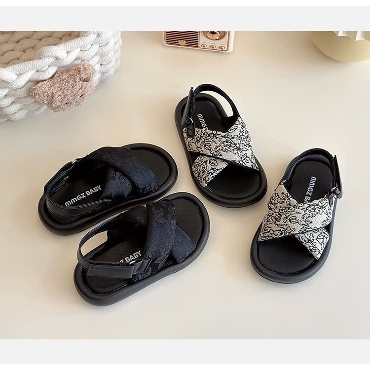Dép Sandal Cho Bé, Dép Quai Chéo Thêu Vân Hoa Thời Trang Cho Bé Trai Và Bé Gái - G89
