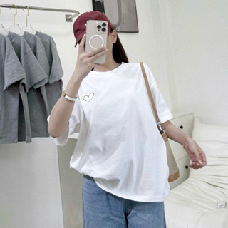 Áo thun cotton nữ form rộng thêu hình trái tim dáng cổ tròn thấm hút tốt