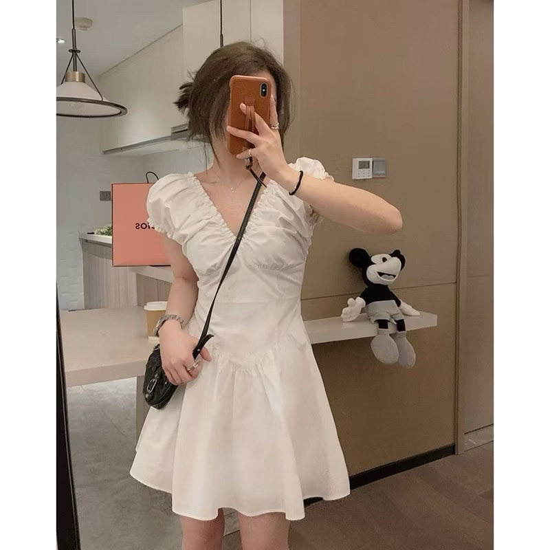 Đầm Nữ Cổ V, Váy Công Chúa Tay Bồng Cách Điệu Siêu Cá Tính (Có bigsize) | BigBuy360 - bigbuy360.vn