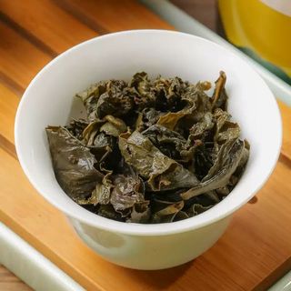 Trà Ô Long Nhân Sâm (Gói 250 gram)