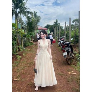 Đầm maxi thiết kế cổ yếm đính hoa váy xòe chất tơ phong cách dạ hội hiện đại sang trọng cho nàng đi tiệc đi chơi