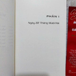 Sách - Án mạng đêm giáng sinh ( NXB Trẻ )