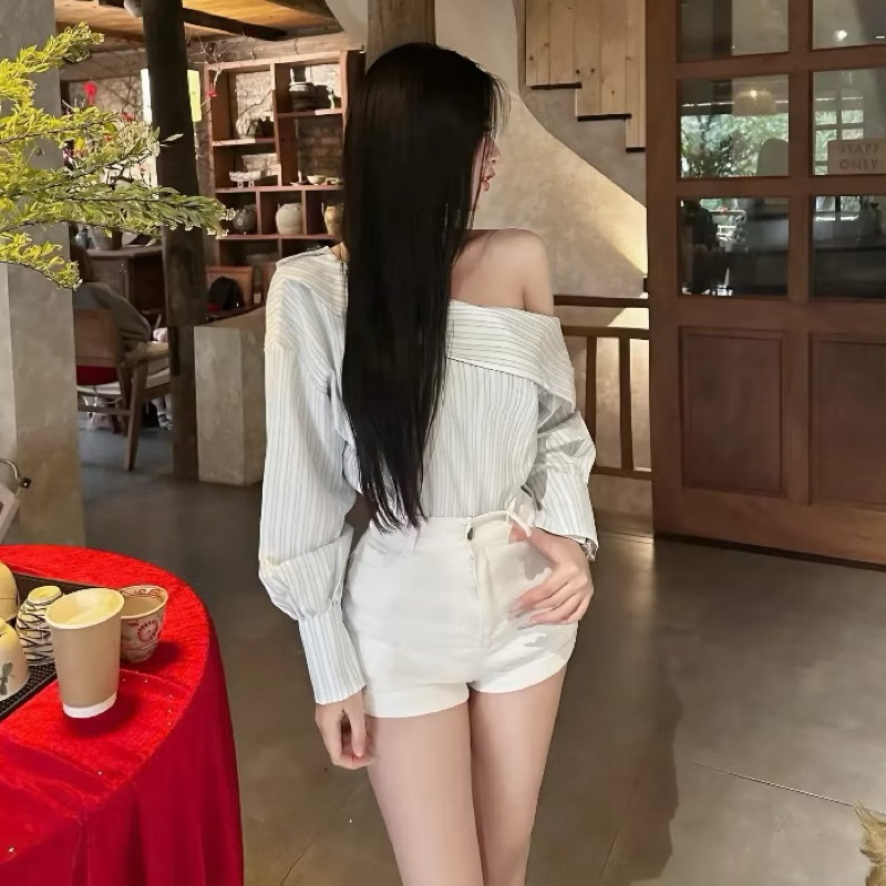 Áo sơ mi trễ vai kẻ sọc cúc tay tiểu thư sang chảnh (mẫu mới) | BigBuy360 - bigbuy360.vn