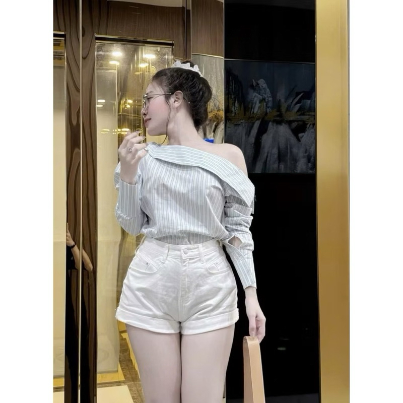 Áo sơ mi trễ vai kẻ sọc cúc tay tiểu thư sang chảnh (mẫu mới) | BigBuy360 - bigbuy360.vn
