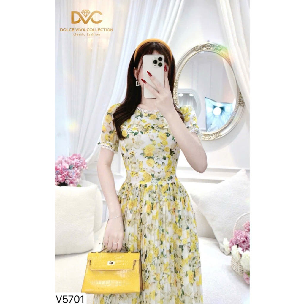 Đầm hoa nhí vàng dáng xòe dập ly DVC V5701 LAMIE FASHION