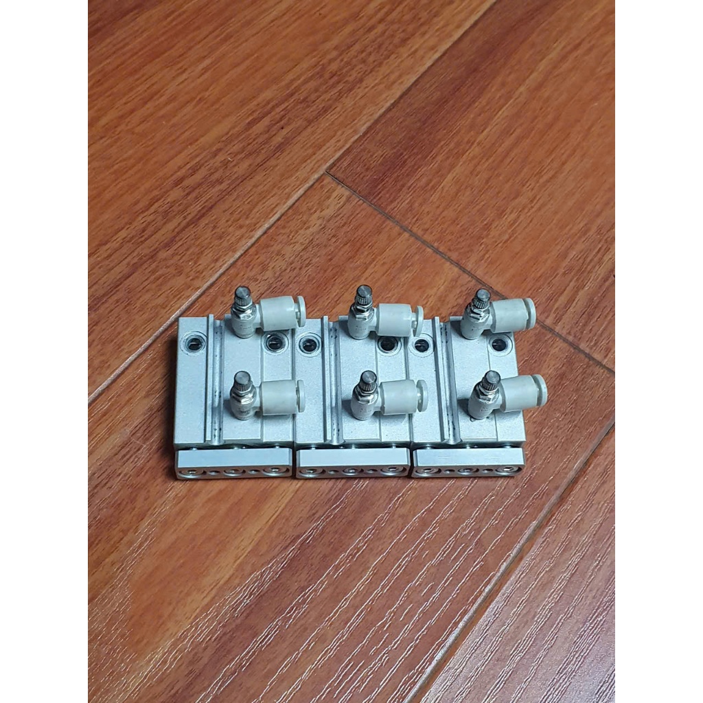 Xy lanh khí SMC MGJ10-20