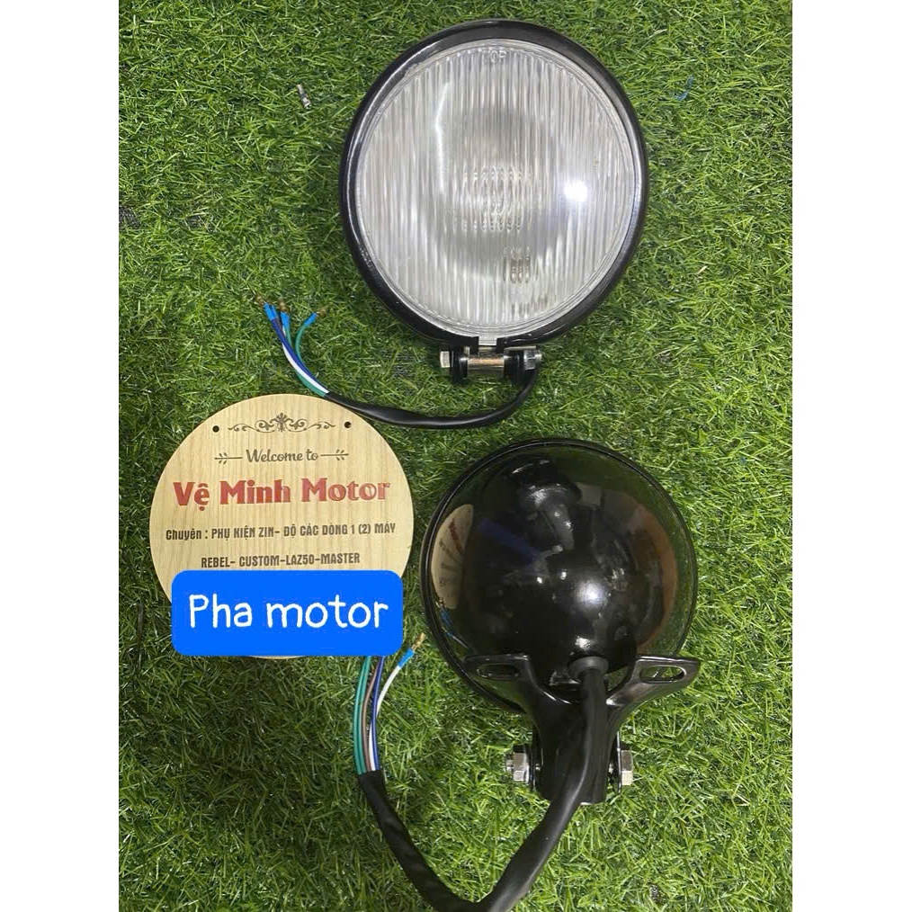 Đèn pha tracker classtic 13cm