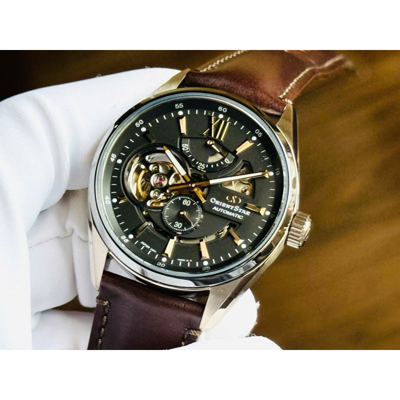 ĐỒNG HỒ NAM CHÍNH HÃNG ORIENT STAR RE-AV0115B00B Automatic Joker Black Dial Sapphire Brown