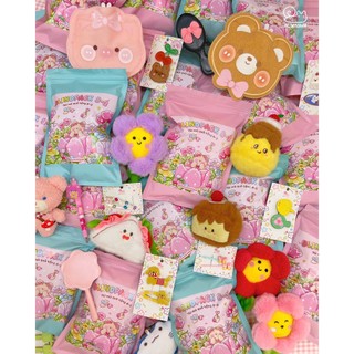 Hộp quà blindpack 8/3 (Có sẵn- Giao màu ngẫu nhiên)