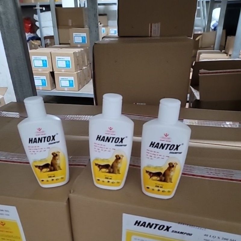 Sữa tắm Hantox shampoo trị ve rận hàng hanvet chất lượng cao màu vàng