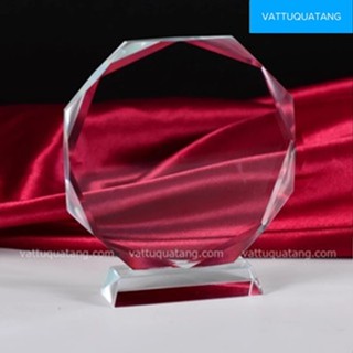 [HCM] Cúp pha lê cao cấp, kỷ niệm chương pha lê in hình in logo công ty lưu niệm. Phôi pha lê bát giác 15cm