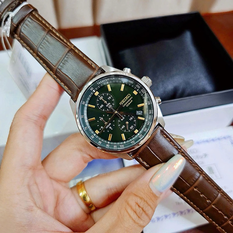 Đồng hồ nam dây da Seiko Quartz Chronograph SSB385P1