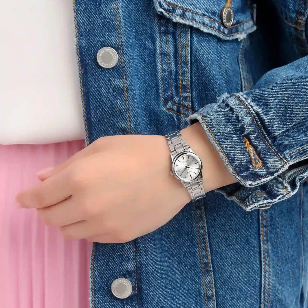 Đồng hồ nữ dây kim loại Casio chính hãng Anh Khuê LTP-V002D-7AUDF | BigBuy360 - bigbuy360.vn