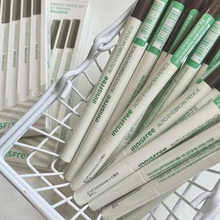Chì kẻ mày Innisfree Auto Eyebrow Pencil