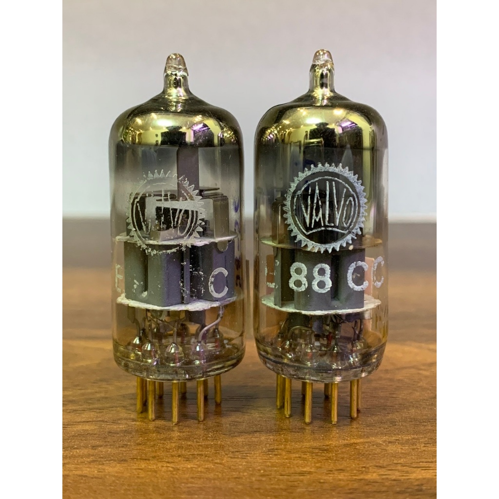 Cặp bóng đèn E88cc/Ecc88/ 6DJ8/ 6922 – Valvo Chân vàng - Made in Germany (02 bóng)