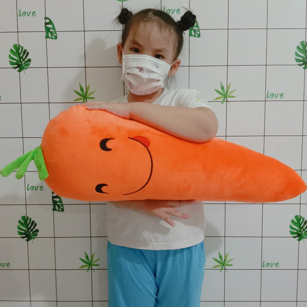 GỐI ÔM HÌNH CỦ CÀ RỐT (80cm)