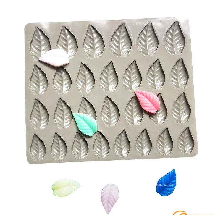 Khuôn lá hồng vỉ 32 lá bằng nhau L32