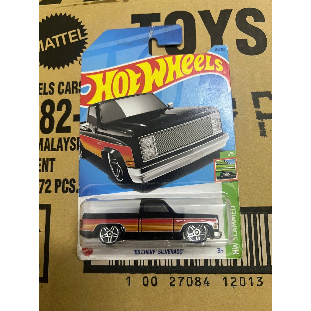 LeHuong Diecast - Xe Hot Wheels 83 Chevy Silverado (Màu Đen)
