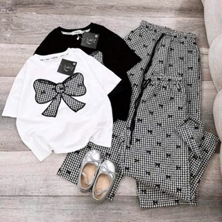 SÉT bộ quần dài áo thun bé gái (HỌA TIẾT NƠ LỤC GIÁC ) mềm mịn size 9-45 kg m8598