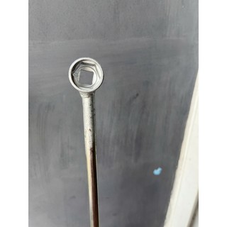Cây vặn vòi bình nước bằng inox (siết vòi)