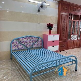 Giường sắt kiểu tròn cách điệu 1m6 dài 2m