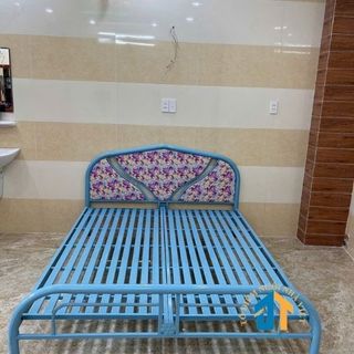 Giường sắt kiểu tròn cách điệu 1m6 dài 2m