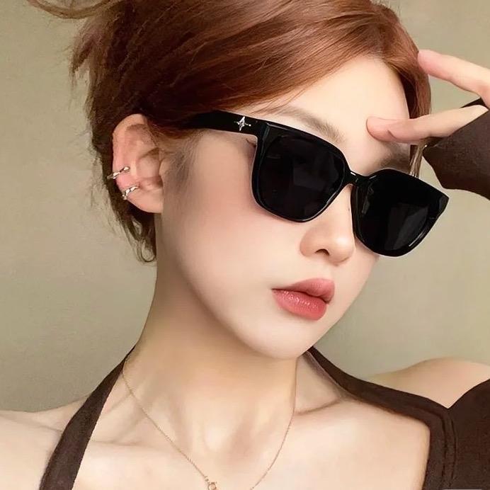 Km27 kính mát hoạ tiết ngôi sao mẫu mới chống tia Uv400  [tặng kèm hộp đựng kính và khăn lau] Mắt Kí