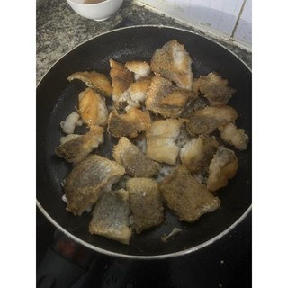 Cá chẽm cắt khúc.túi 500g (giao hoả tốc)