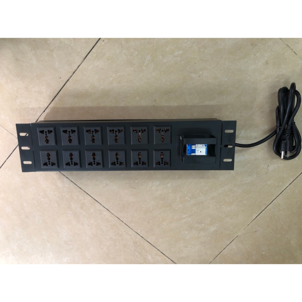 Ổ cắm điện PDU (12 cổng) đa năng cho tủ rack 19'' dây dài 3M