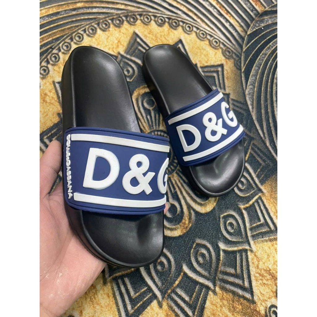 Dép lê nam, nữ quai ngang, dép boy phố thời trang D & G chữ to hot 2025