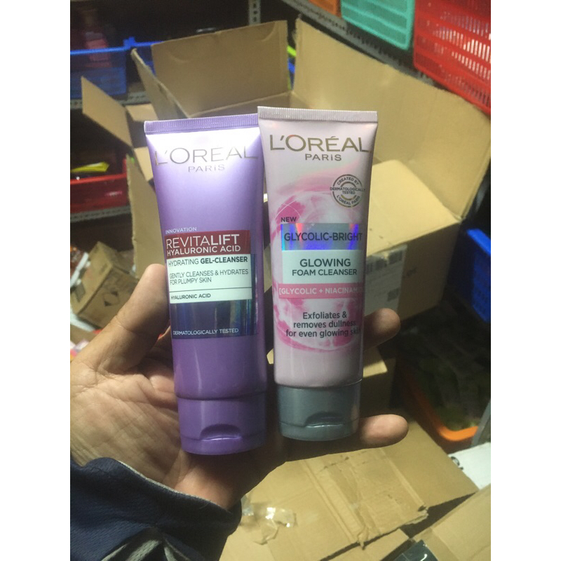 Sữa rửa mặt lão Loreal cấp ẩm và sáng da 100ml