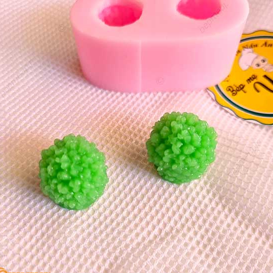 Khuôn silicon quả thanh mai trang trí bánh