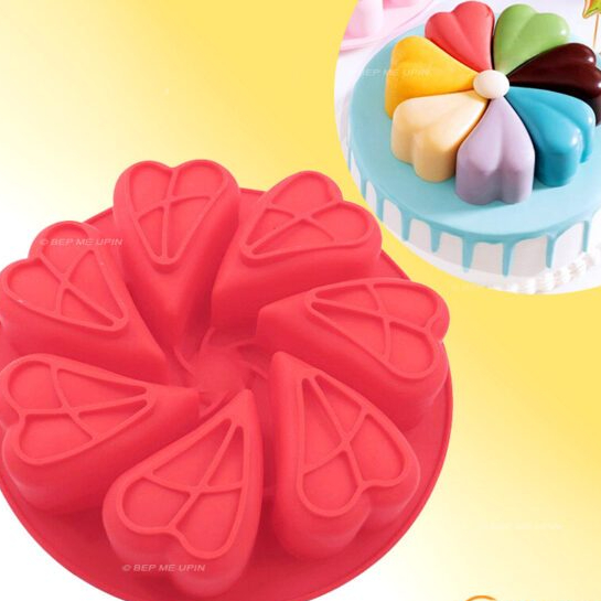 Khuôn làm rau câu 7 cánh tim size 19.5cm