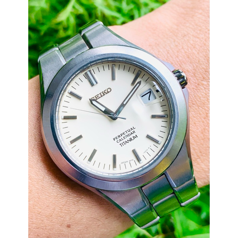 ĐỒNG HỒ SEIKO TITANIUM  CALENDAR