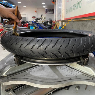 Vỏ Michelin Pilot Street 2 size 80/90-16 (220062)