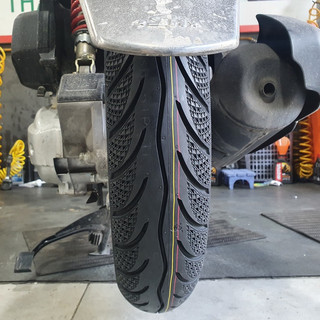 Vỏ Maxxis 100/90-14 cho AB, CLick, PCX, SH Mode.... 030034
