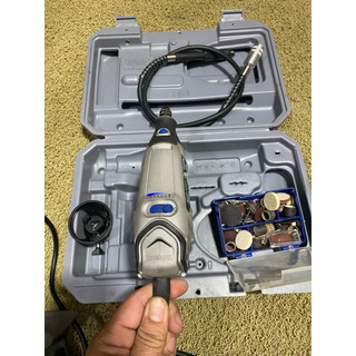 máy dremel 3000