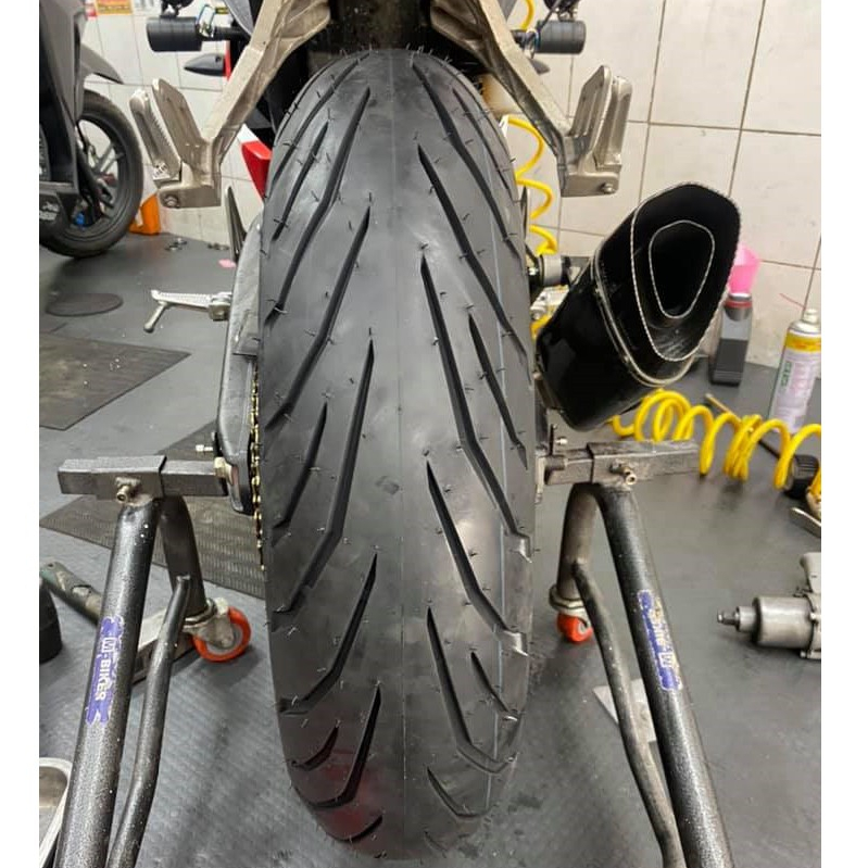 Vỏ xe Pirelli Angel City 150/60-17 (150011)