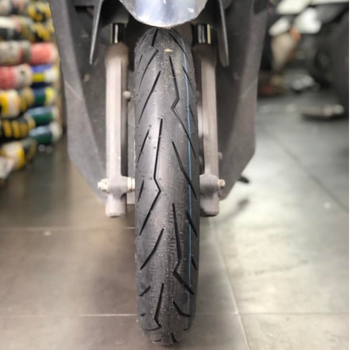 Vỏ Pirelli 70/90-14 Diablo Rosso Sport (150040)