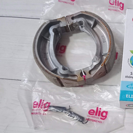 Bố thắng đùm Suzuki Viva Axelo , Smash , Revo , Shogun , Amity  hiệu Elig chính hãng / Má phanh sau 