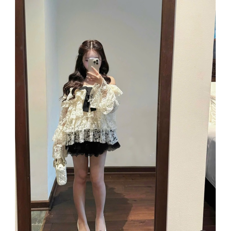 𝓫𝓾𝓷𝓷𝔂.𝓼𝓽𝓸𝓻𝓮•( Sẵn ) Áo Trễ Vai Ren Đính Nơ